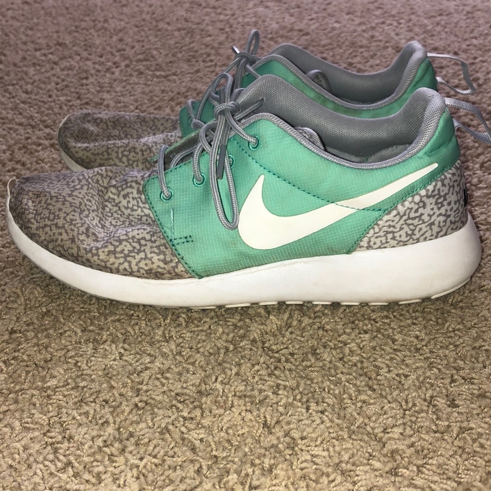 Personalized Nike ID Shoes - Teal/White/Gray